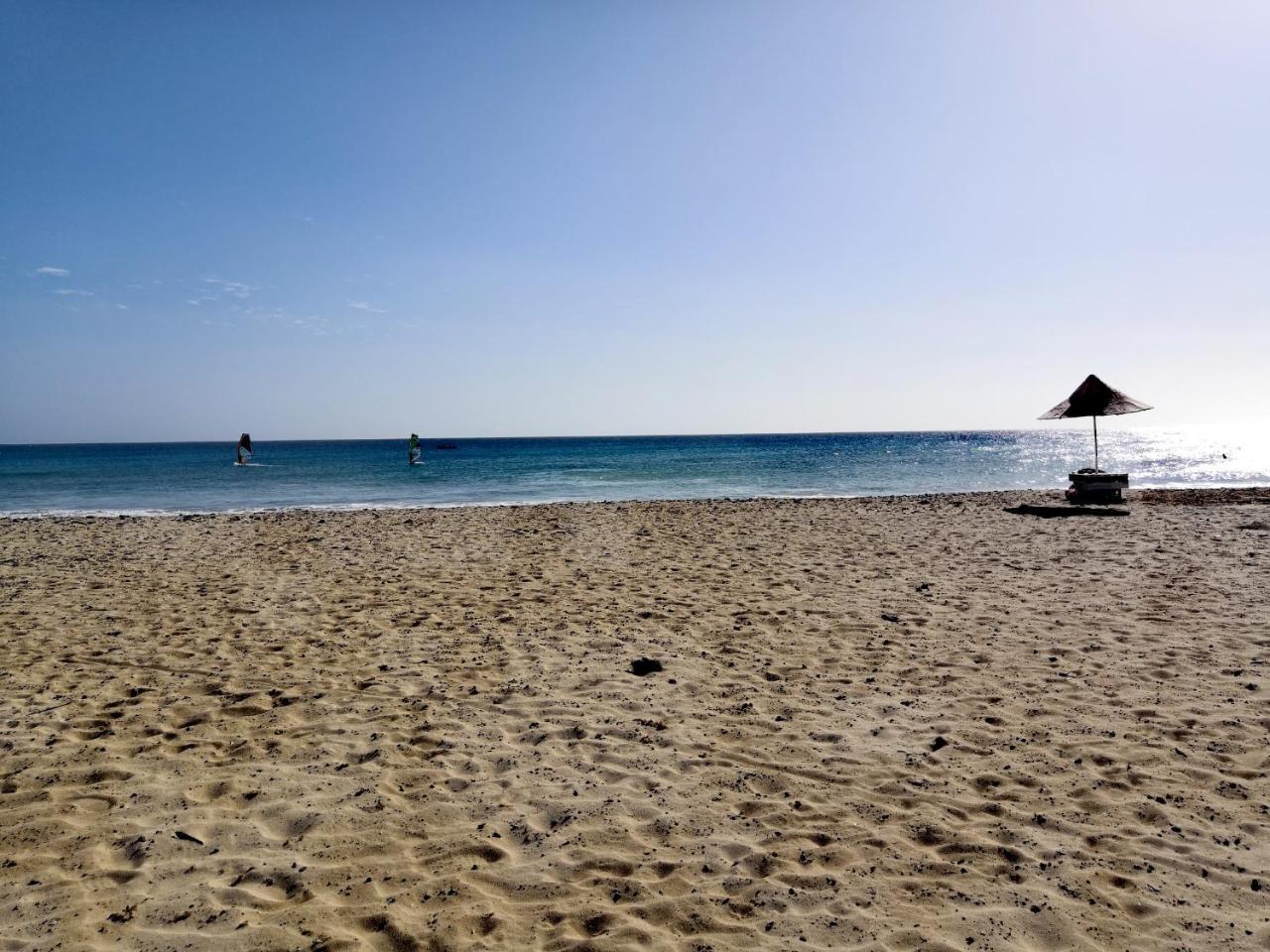 Sal Service Beachside Angulo